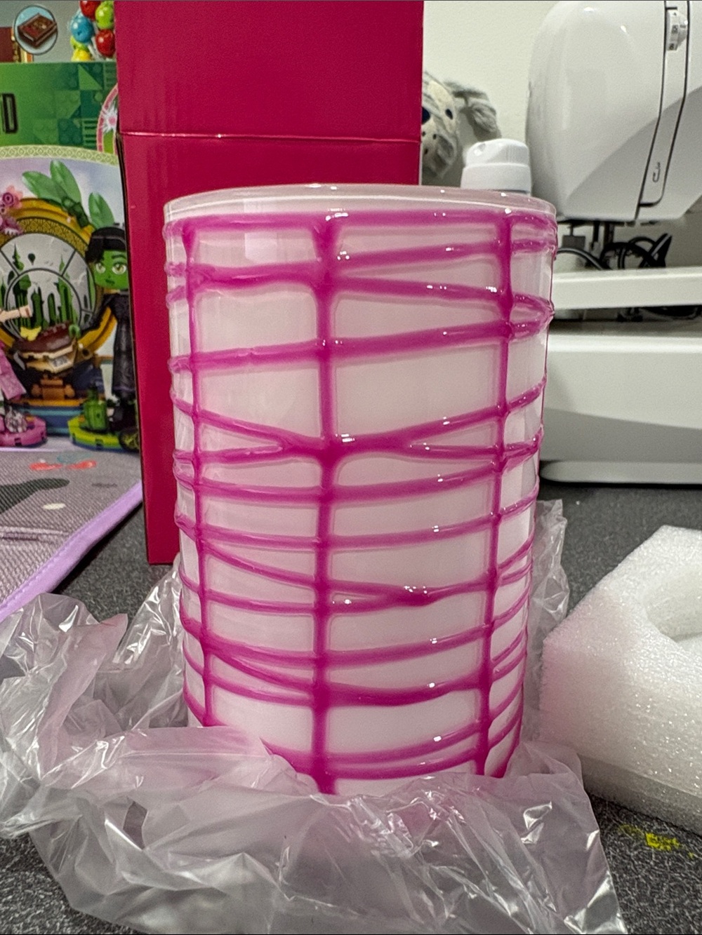 Pink Zebra Simmer Light - Neon Pink with White Base
